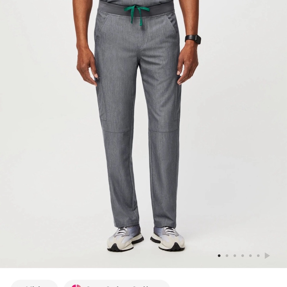 Figs Men's Axim scrub pant in Graphite